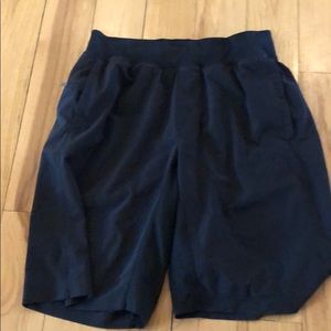pace breaker short 9” linerless
